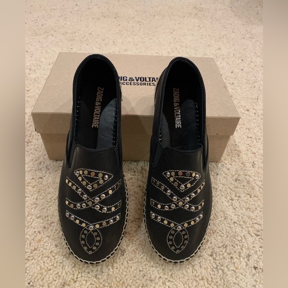JANIS Studded Black Espadrille Slip-On Flats Sz 37 - Picture 1 of 5